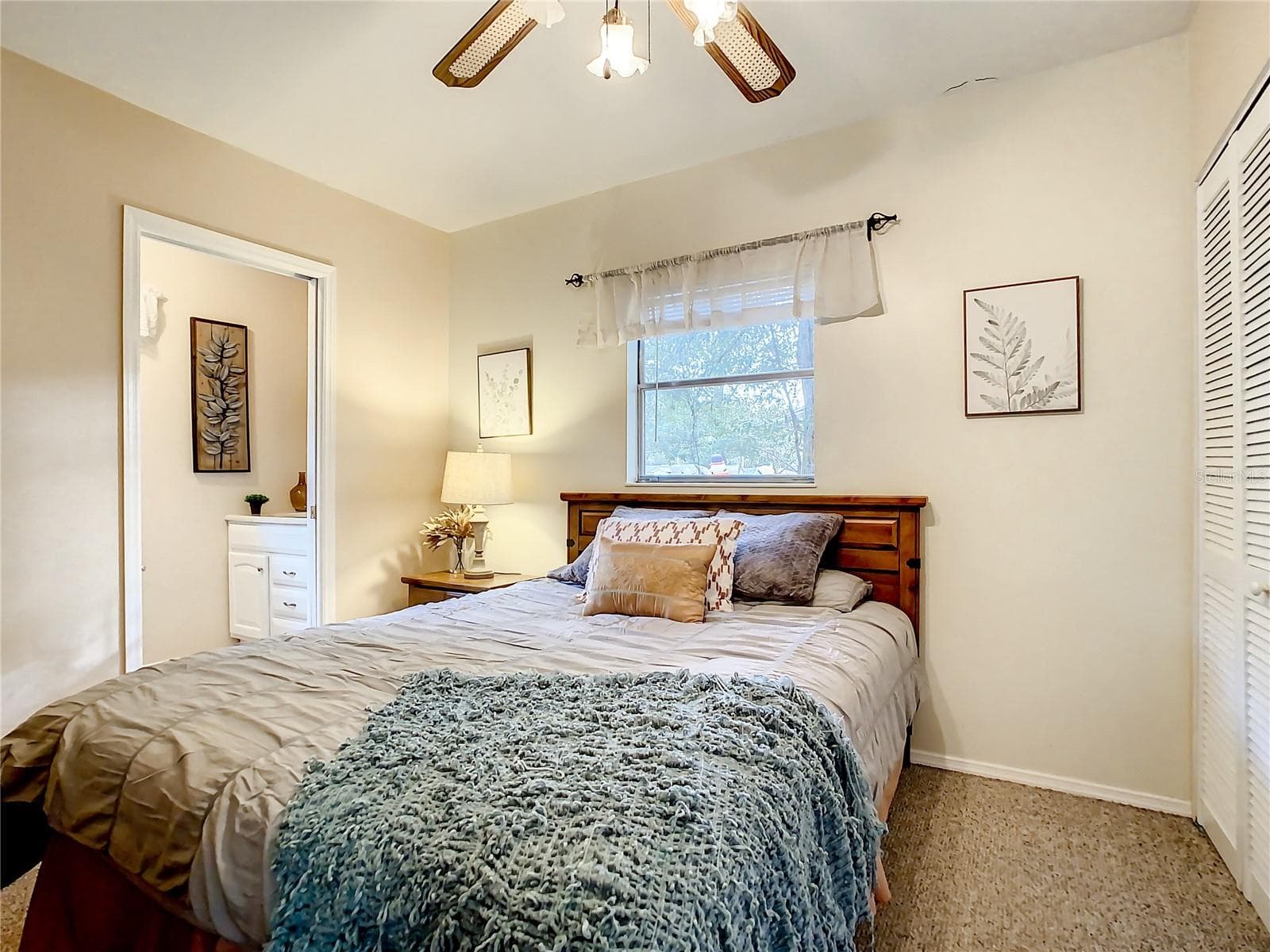 Single Family Residence at 6170 NW 57TH CT, OCALA, photo 19 of 44