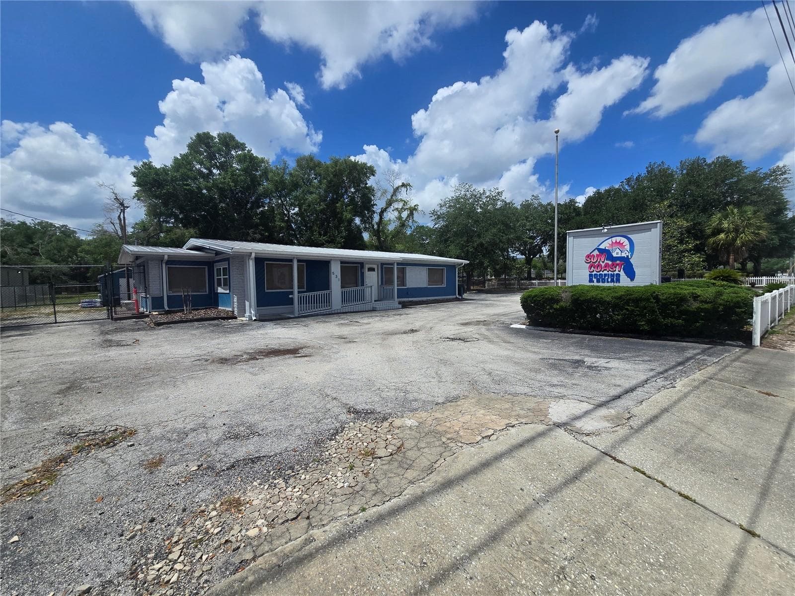 531 DOG TRACK RD