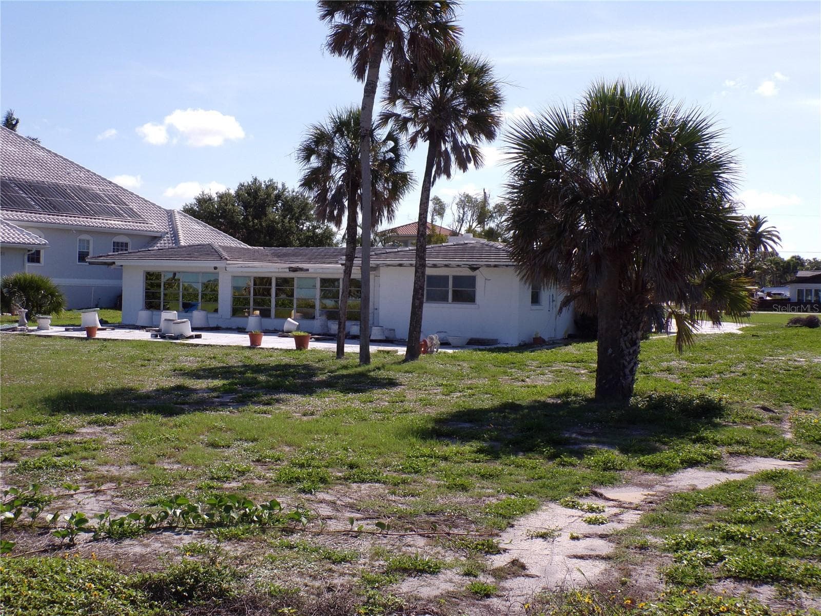 Single Family Residence at 1124 SUNSET DR, VENICE, photo 5 of 31