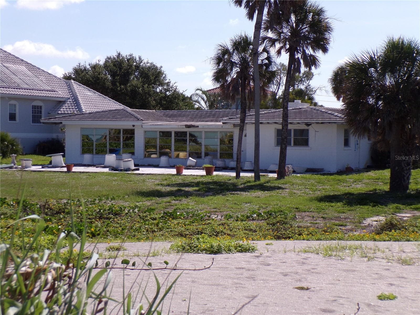 Single Family Residence at 1124 SUNSET DR, VENICE, photo 26 of 31
