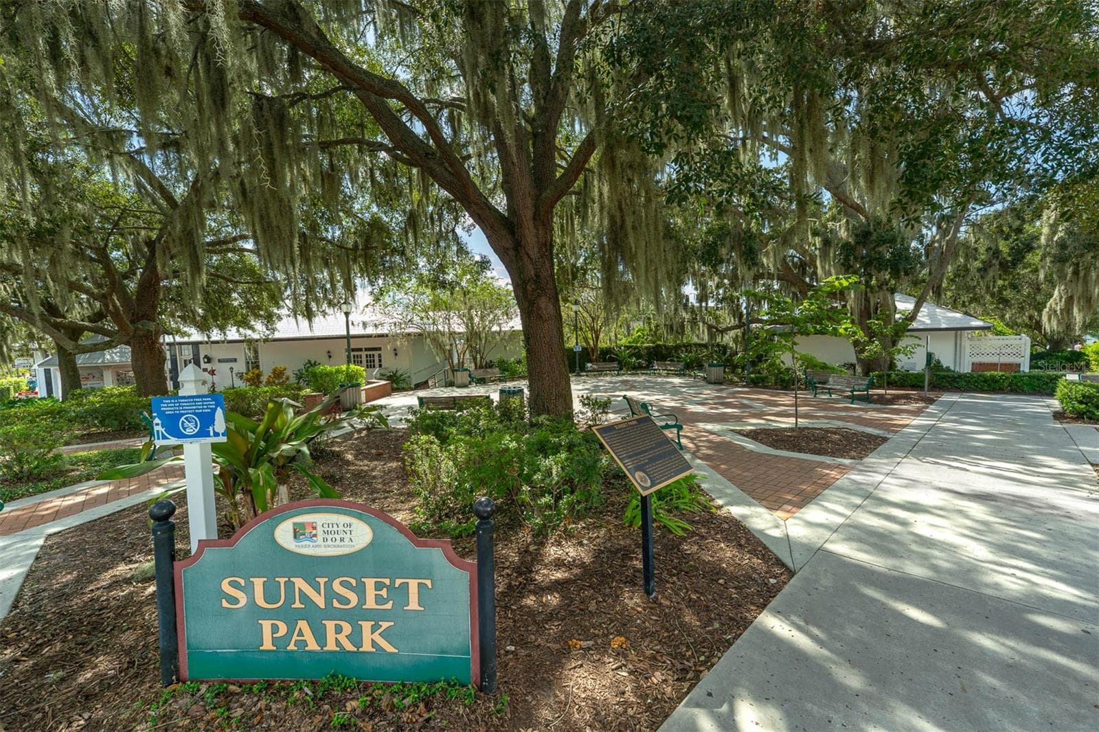 Sunset Park - 110 N TREMAIN ST #209, MOUNT DORA