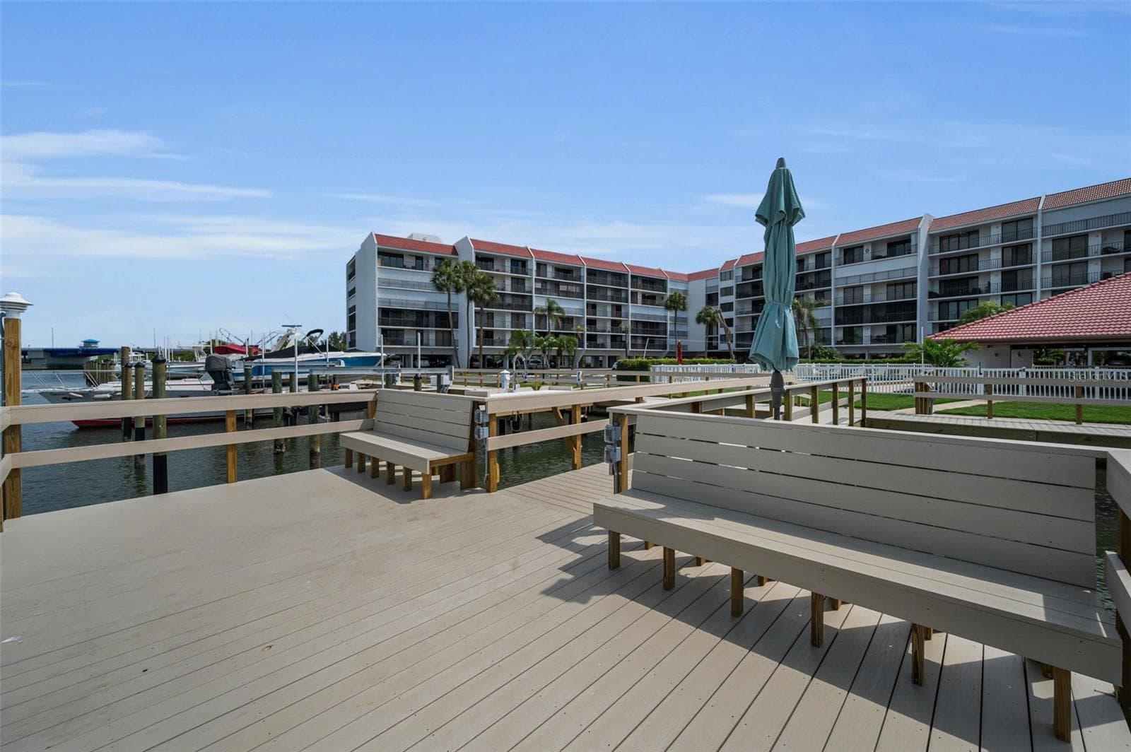 Beautiful New Composite Dock & Slips - 19111 VISTA BAY DR #304, INDIAN SHORES
