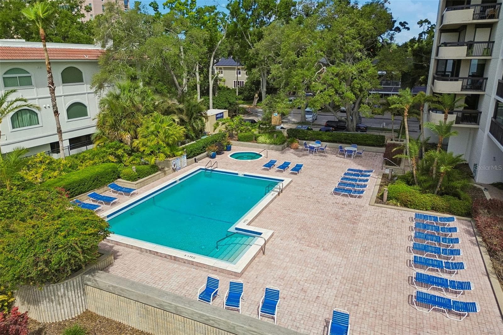 Aerial/Pool - 2413 BAYSHORE BLVD #1904, TAMPA