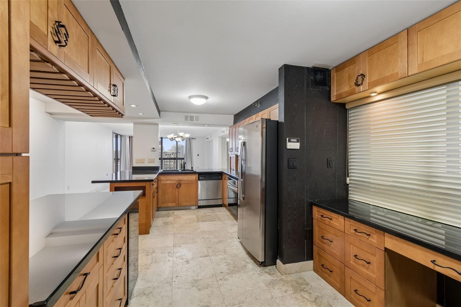 Home office/Kitchen - 2413 BAYSHORE BLVD #1904, TAMPA