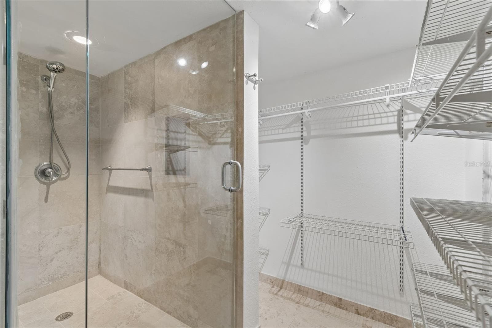 Primary Bath - 2413 BAYSHORE BLVD #1904, TAMPA