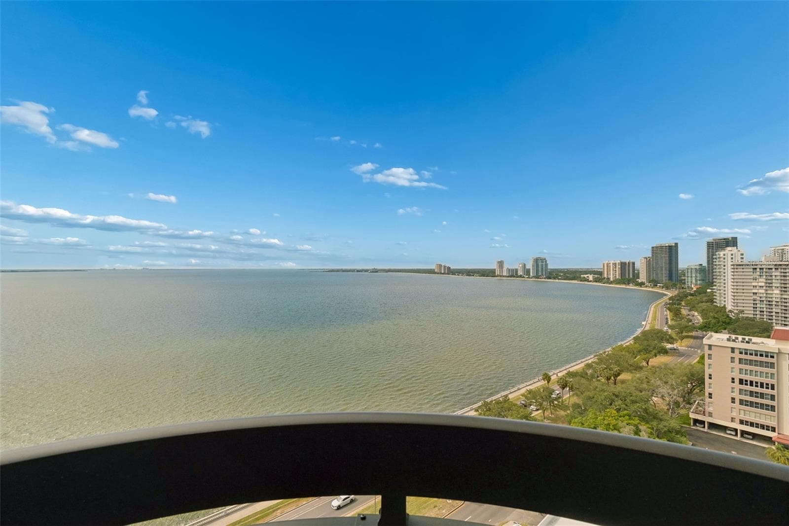South Terrace View - 2413 BAYSHORE BLVD #1904, TAMPA
