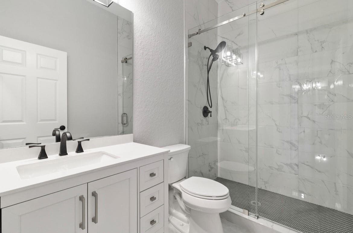 Single Family Residence at 20462 KENILWORTH BLVD, PORT CHARLOTTE, photo 7 of 12