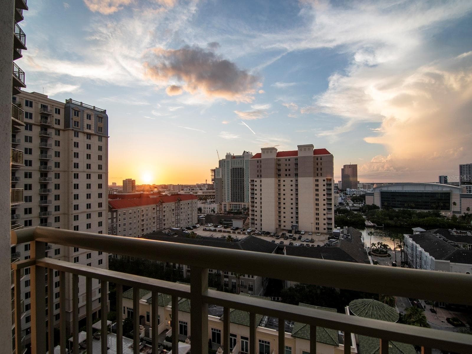 Condominium at 450 KNIGHTS RUN AVE #1501, TAMPA, photo 35 of 100
