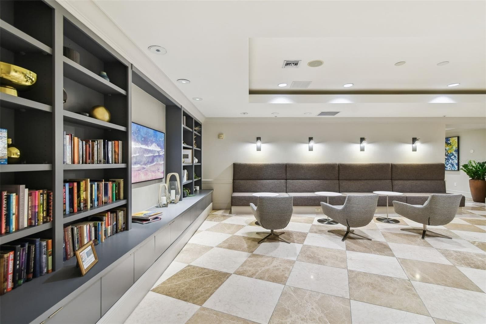 Rear lobby - 450 KNIGHTS RUN AVE #1501, TAMPA