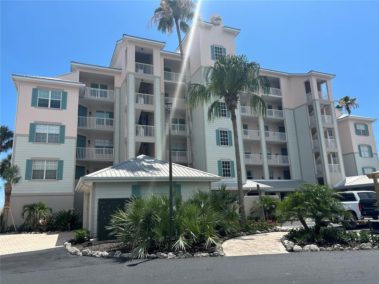 13113 GASPARILLA RD #405