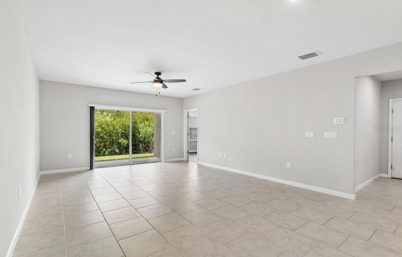Villa at 18307 TURNING LEAF CIR, LAND O LAKES, photo 9 of 44