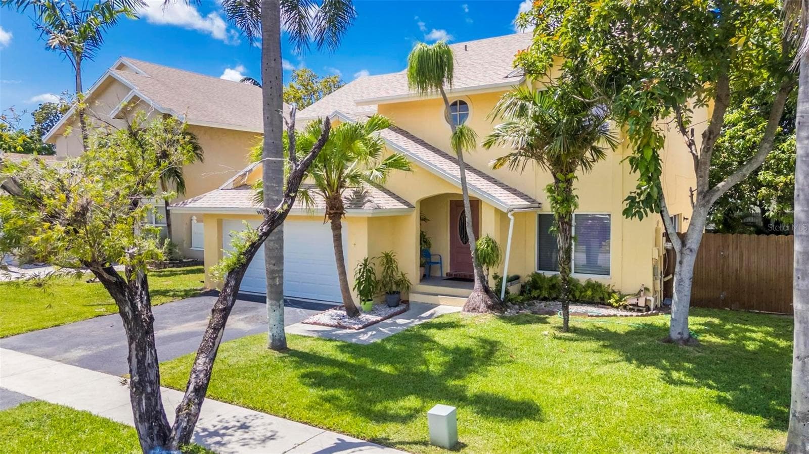 Single Family Residence at 9601 SW 9TH CT, PEMBROKE PINES, photo 4 of 60