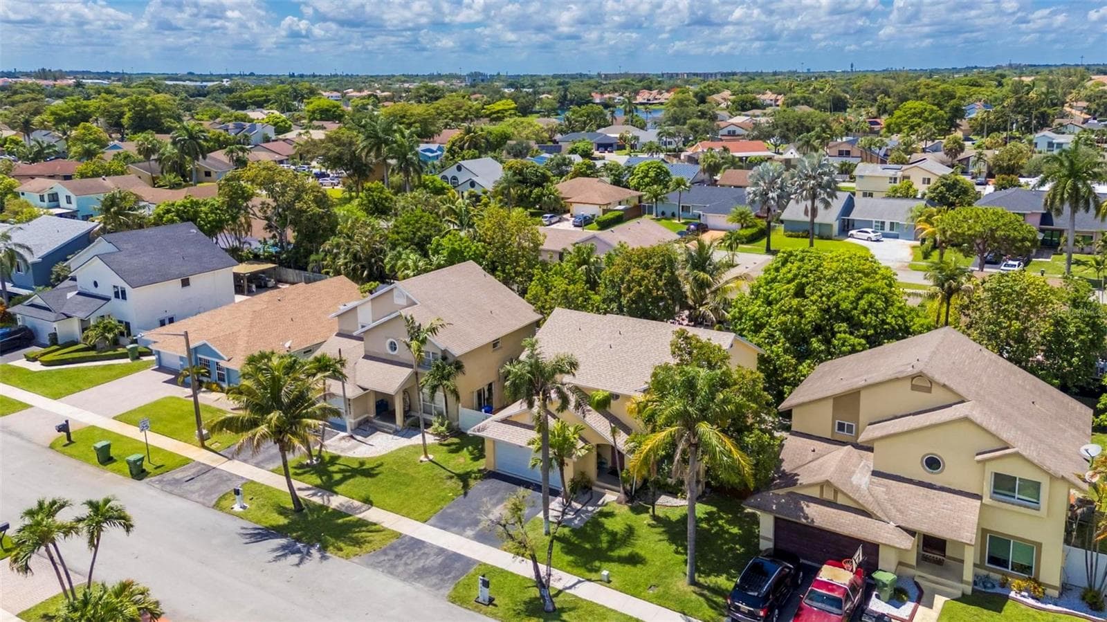 Single Family Residence at 9601 SW 9TH CT, PEMBROKE PINES, photo 11 of 60