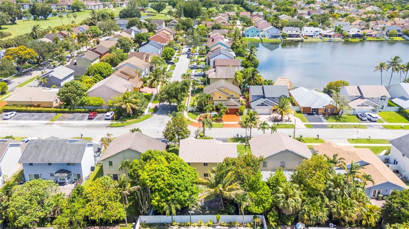 Single Family Residence at 9601 SW 9TH CT, PEMBROKE PINES, photo 14 of 60