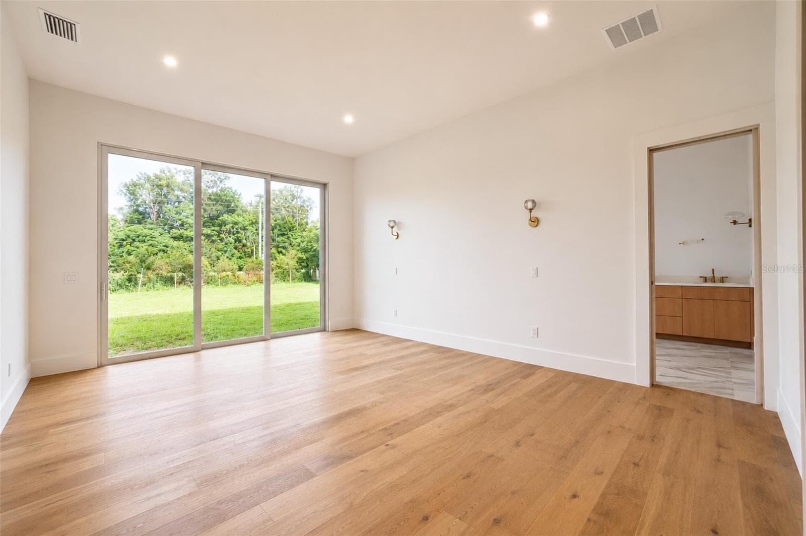 Single Family Residence at 1351 VIA MARKHAM CT, LAKE MARY, photo 33 of 49
