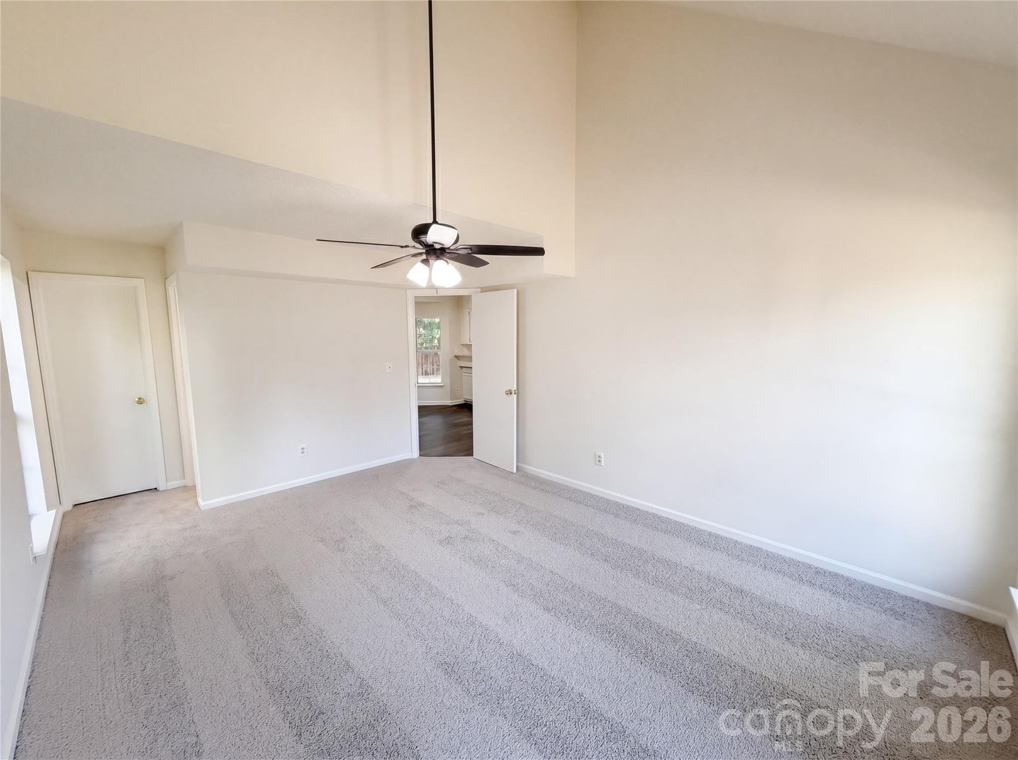 Single Family Residence at 4720 Topsail Court, Charlotte, photo 12 of 23