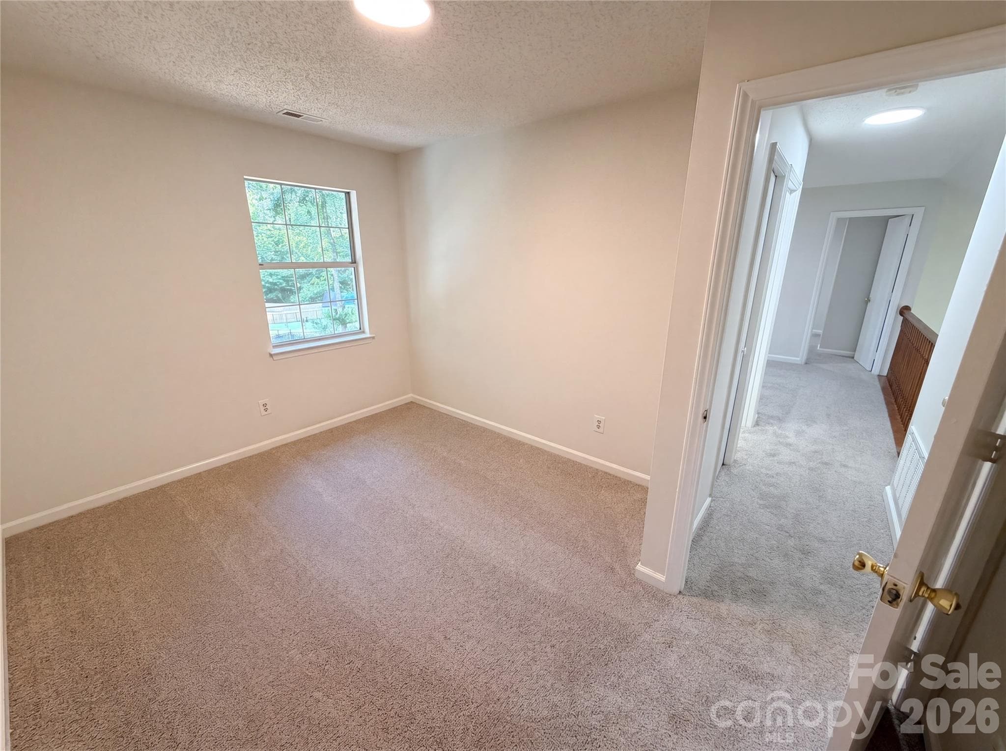Single Family Residence at 4720 Topsail Court, Charlotte, photo 14 of 23