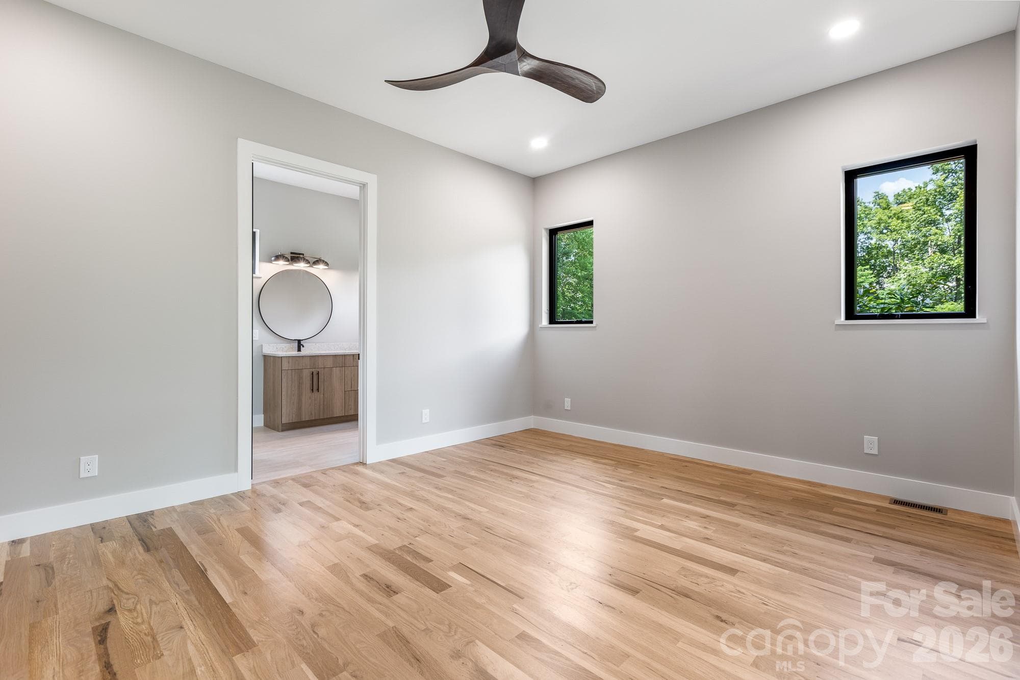 Primary suite. - 60 King Horn Ridge, Waynesville