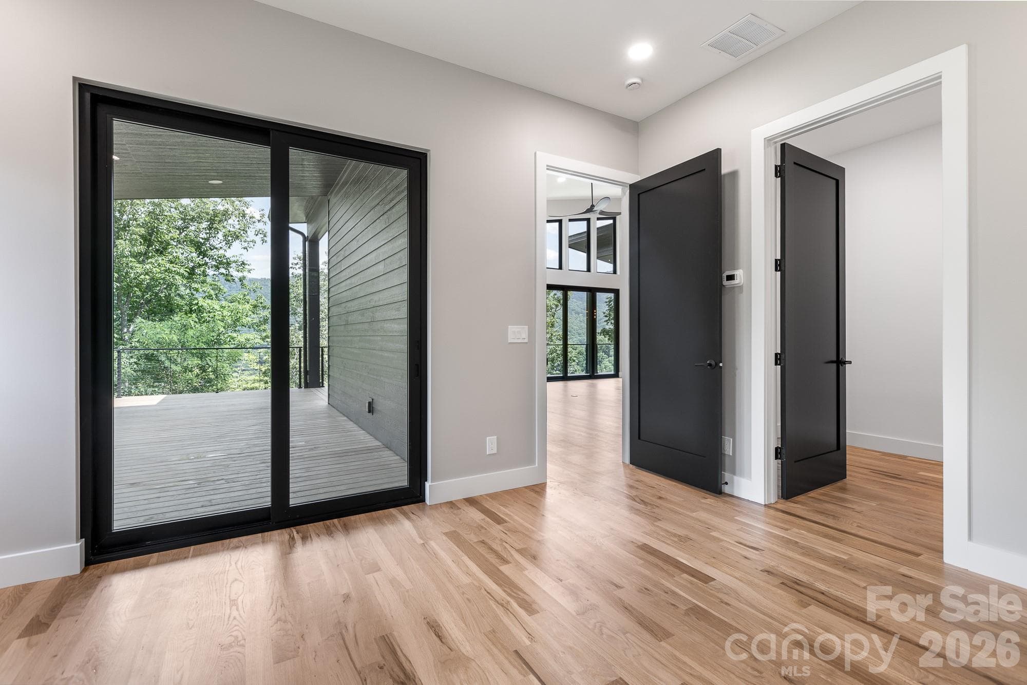Primary suite. - 60 King Horn Ridge, Waynesville