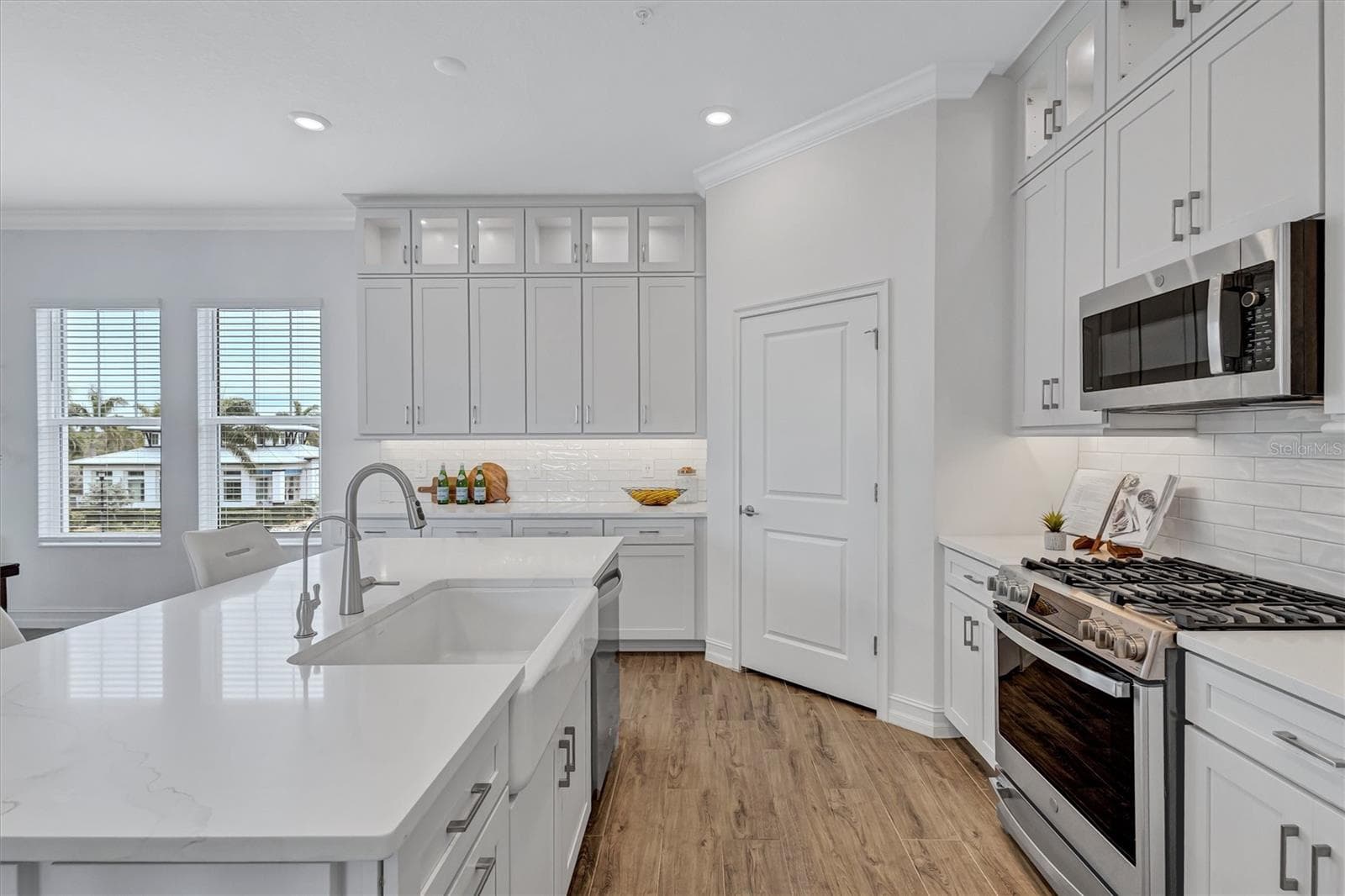 Townhouse at 3027 BERMUDA SLOOP CIR, RUSKIN, photo 12 of 54