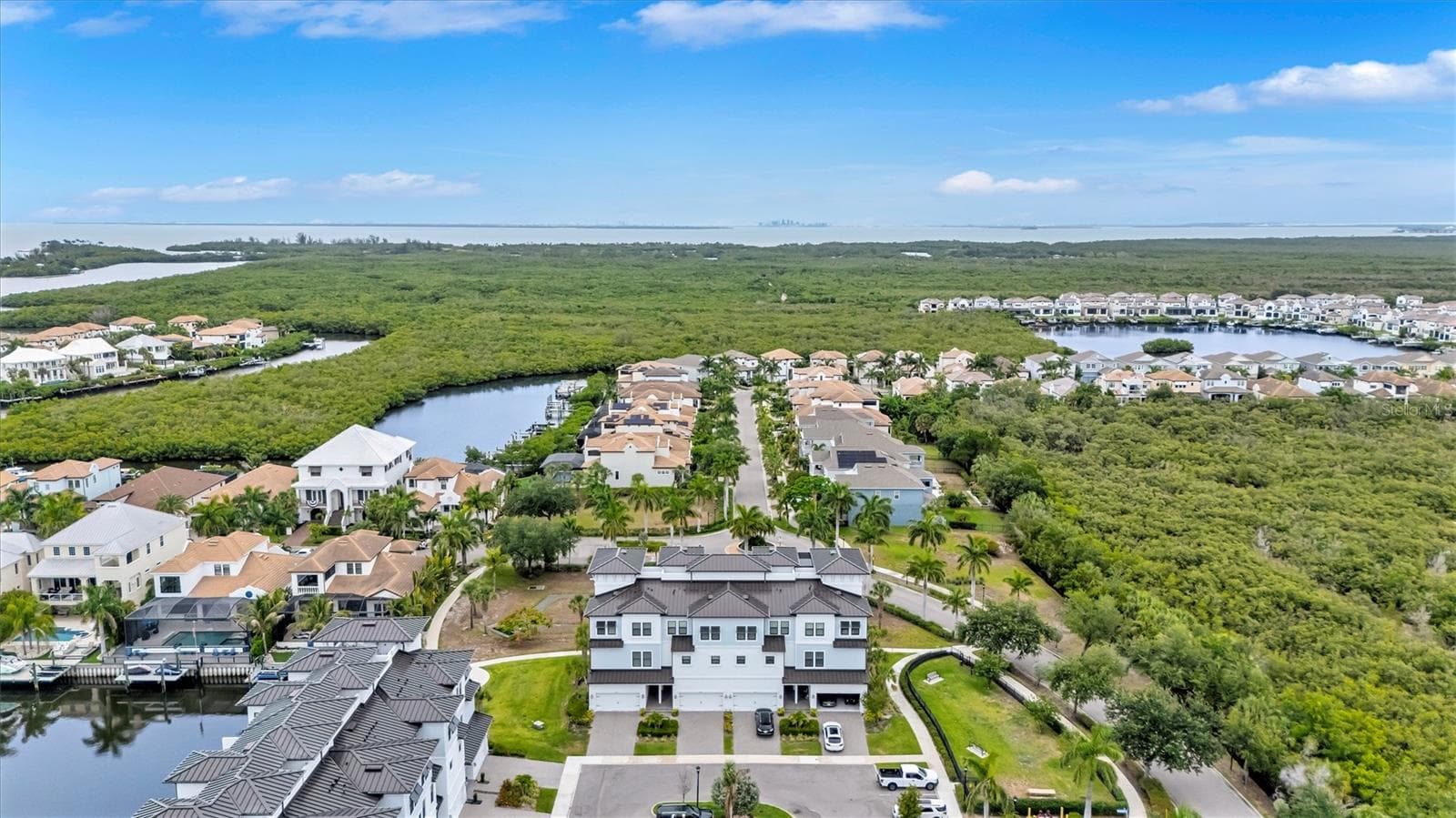 Townhouse at 3027 BERMUDA SLOOP CIR, RUSKIN, photo 43 of 54