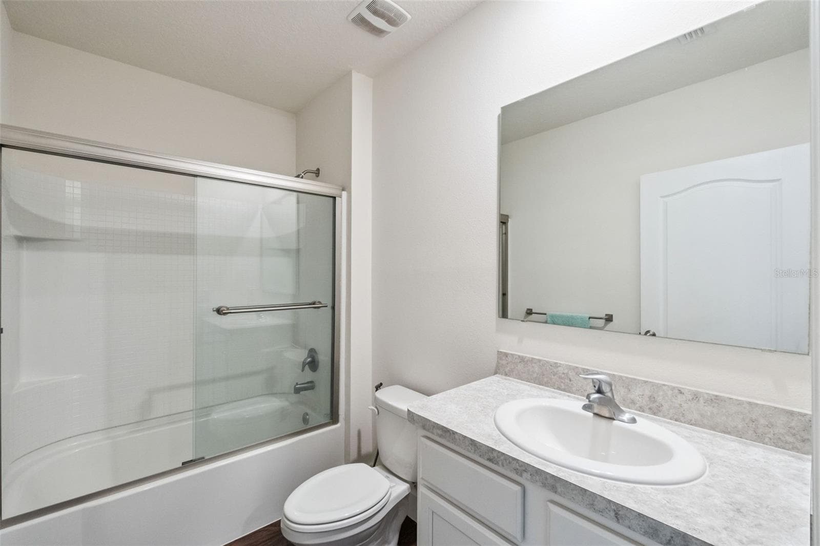 Single Family Residence at 5946 CHURCHILL SQ WAY, GROVELAND, photo 19 of 31