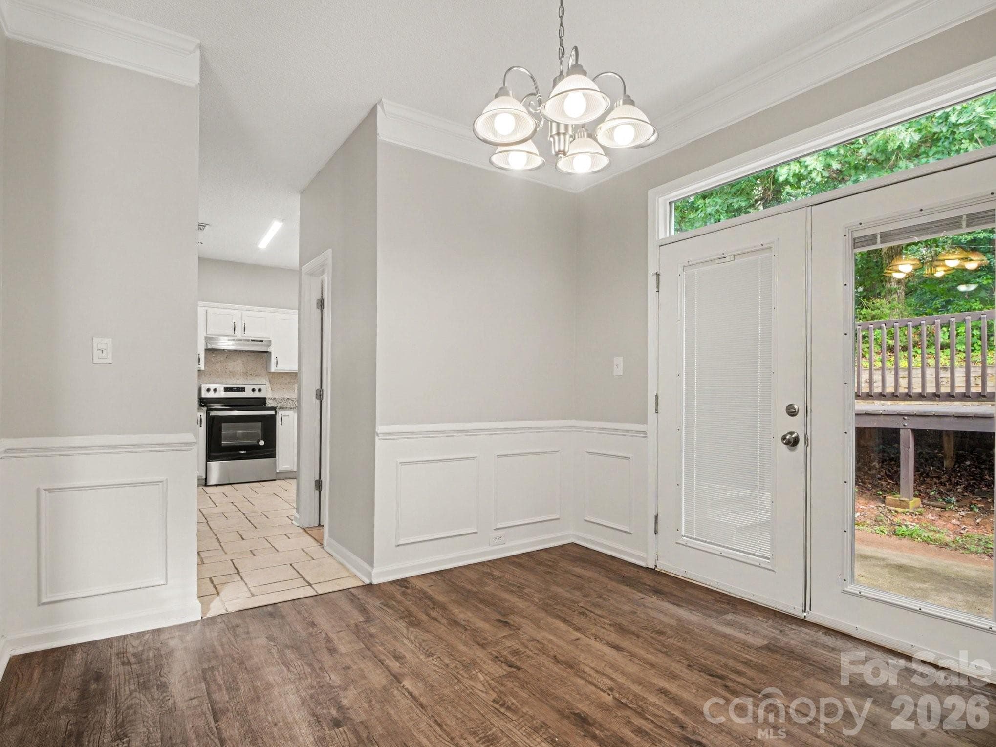 Single Family Residence at 7524 Grabill Drive, Charlotte, photo 8 of 25