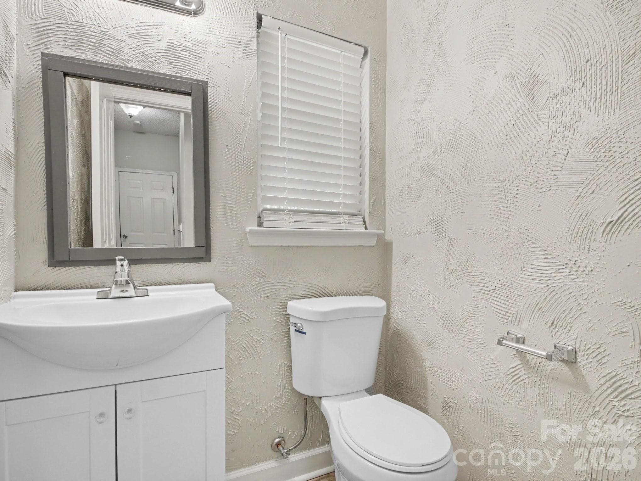 Single Family Residence at 7524 Grabill Drive, Charlotte, photo 20 of 25