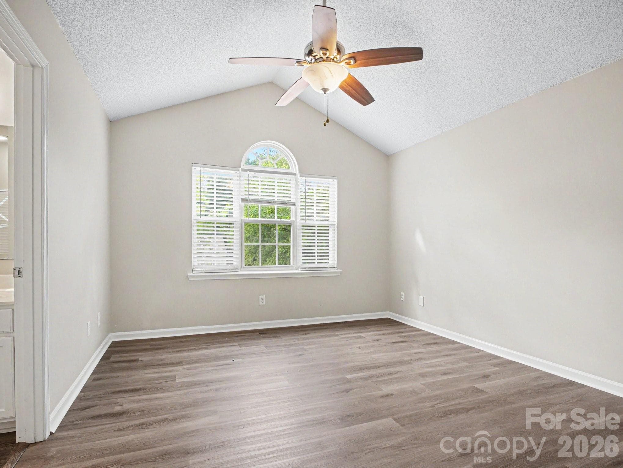 Single Family Residence at 7524 Grabill Drive, Charlotte, photo 10 of 25