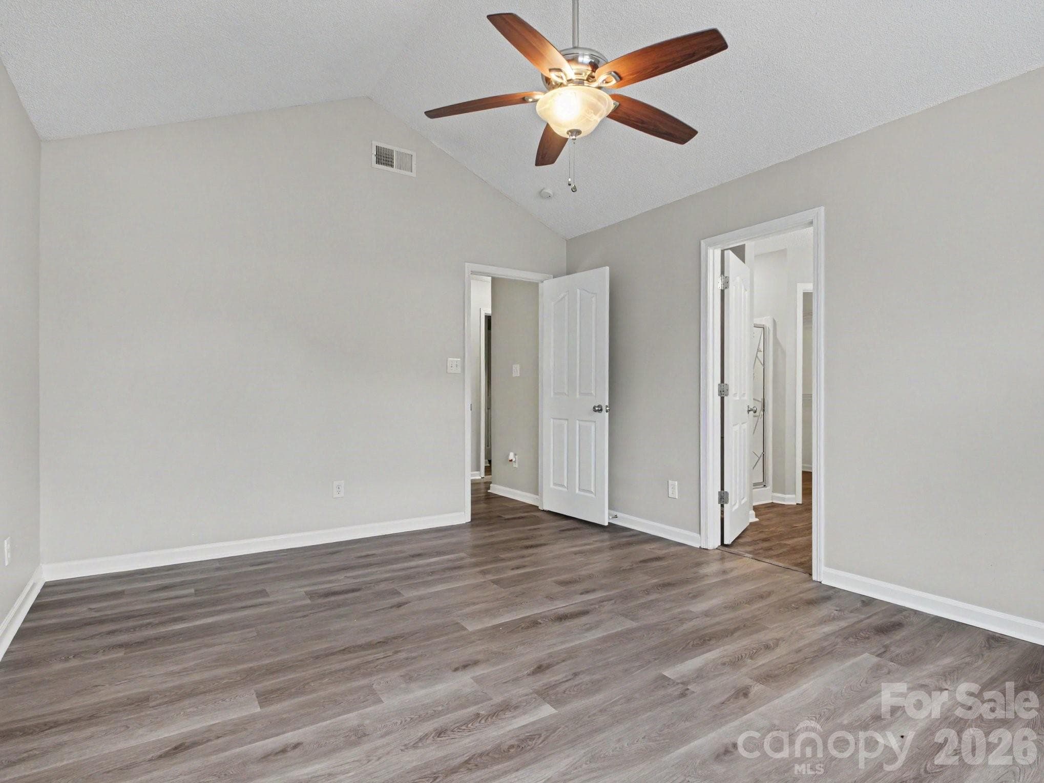 Single Family Residence at 7524 Grabill Drive, Charlotte, photo 12 of 25