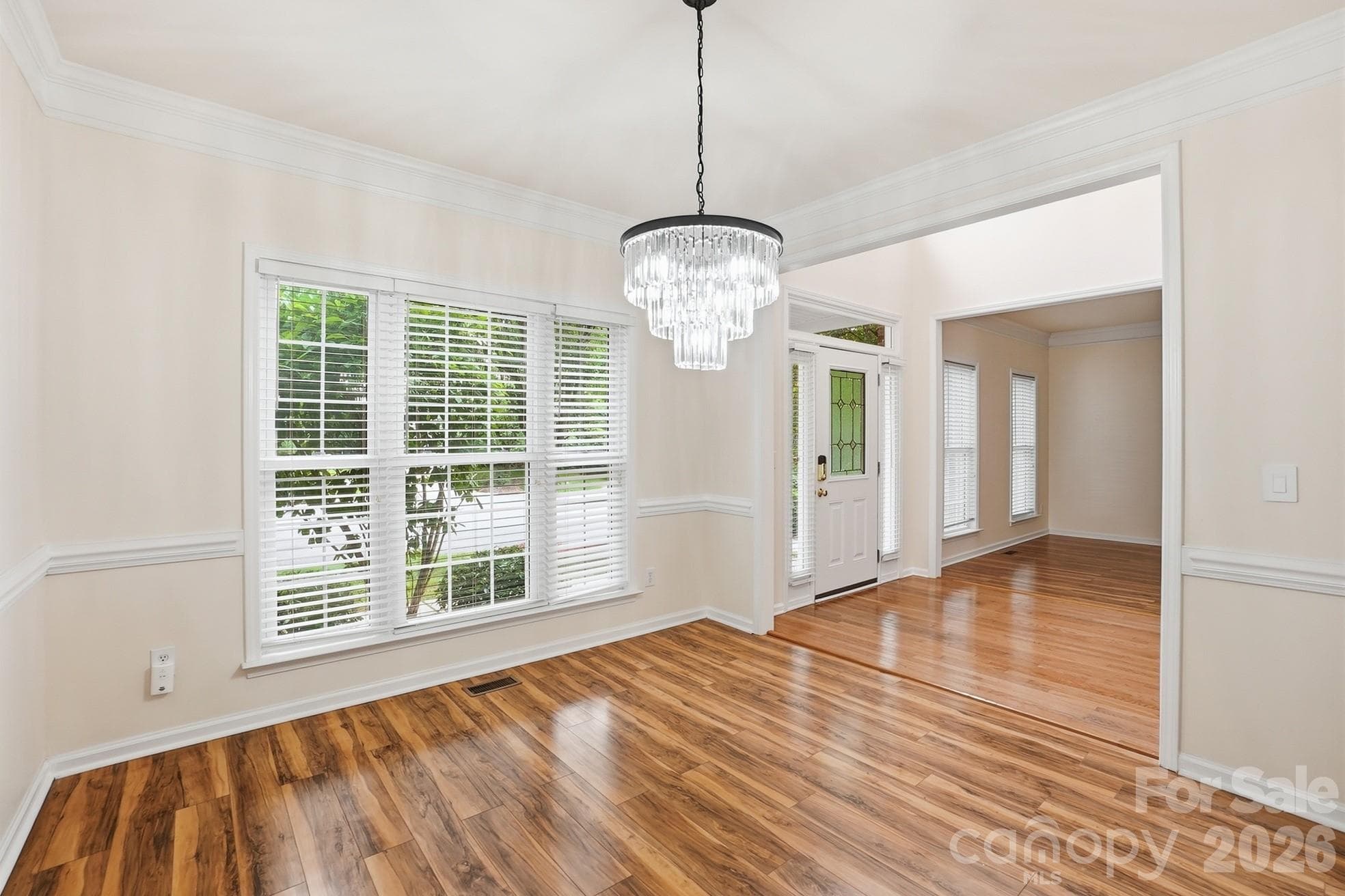 Single Family Residence at 2940 Shady Reach Lane, Charlotte, photo 3 of 48