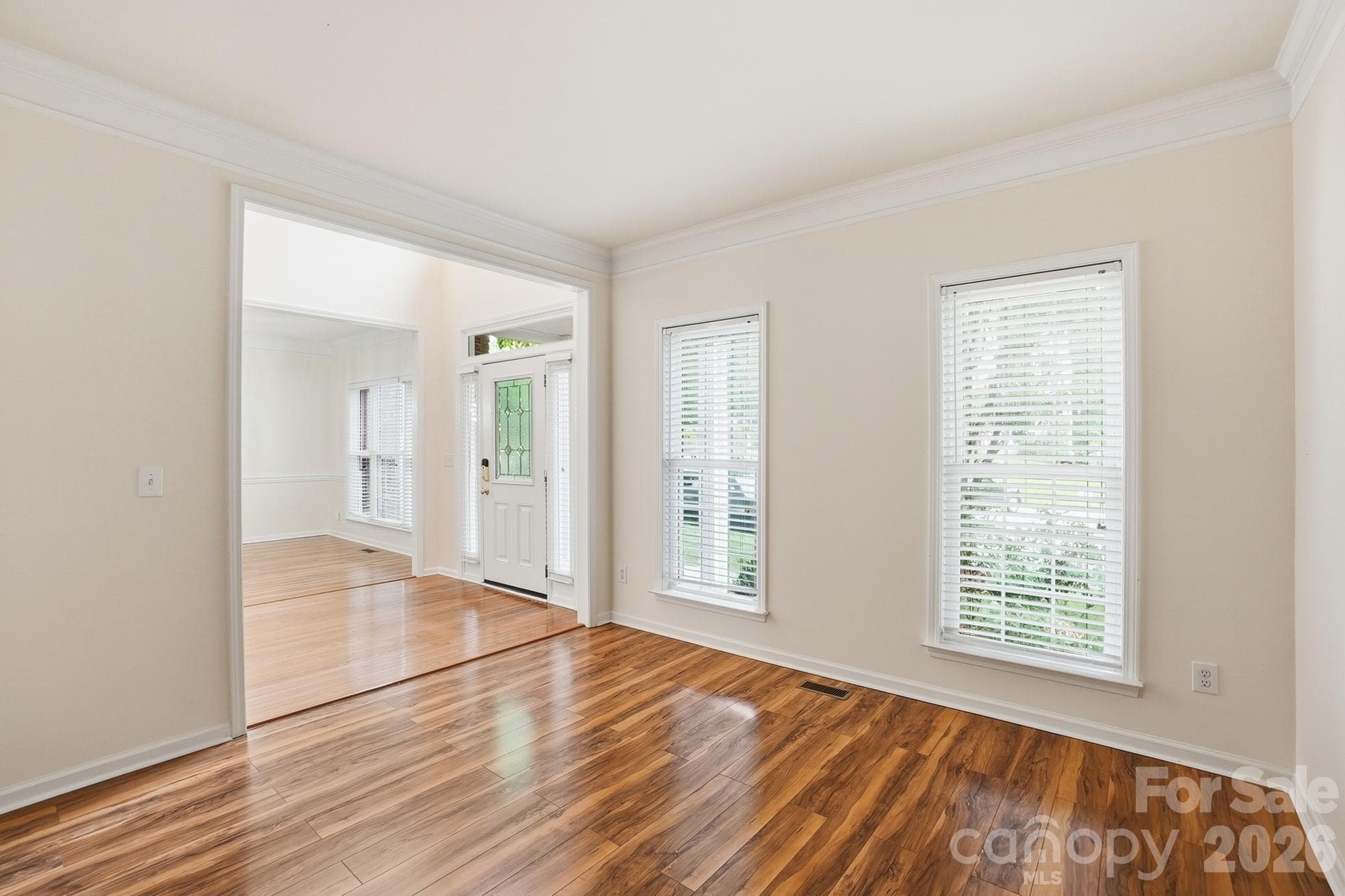 Single Family Residence at 2940 Shady Reach Lane, Charlotte, photo 7 of 48