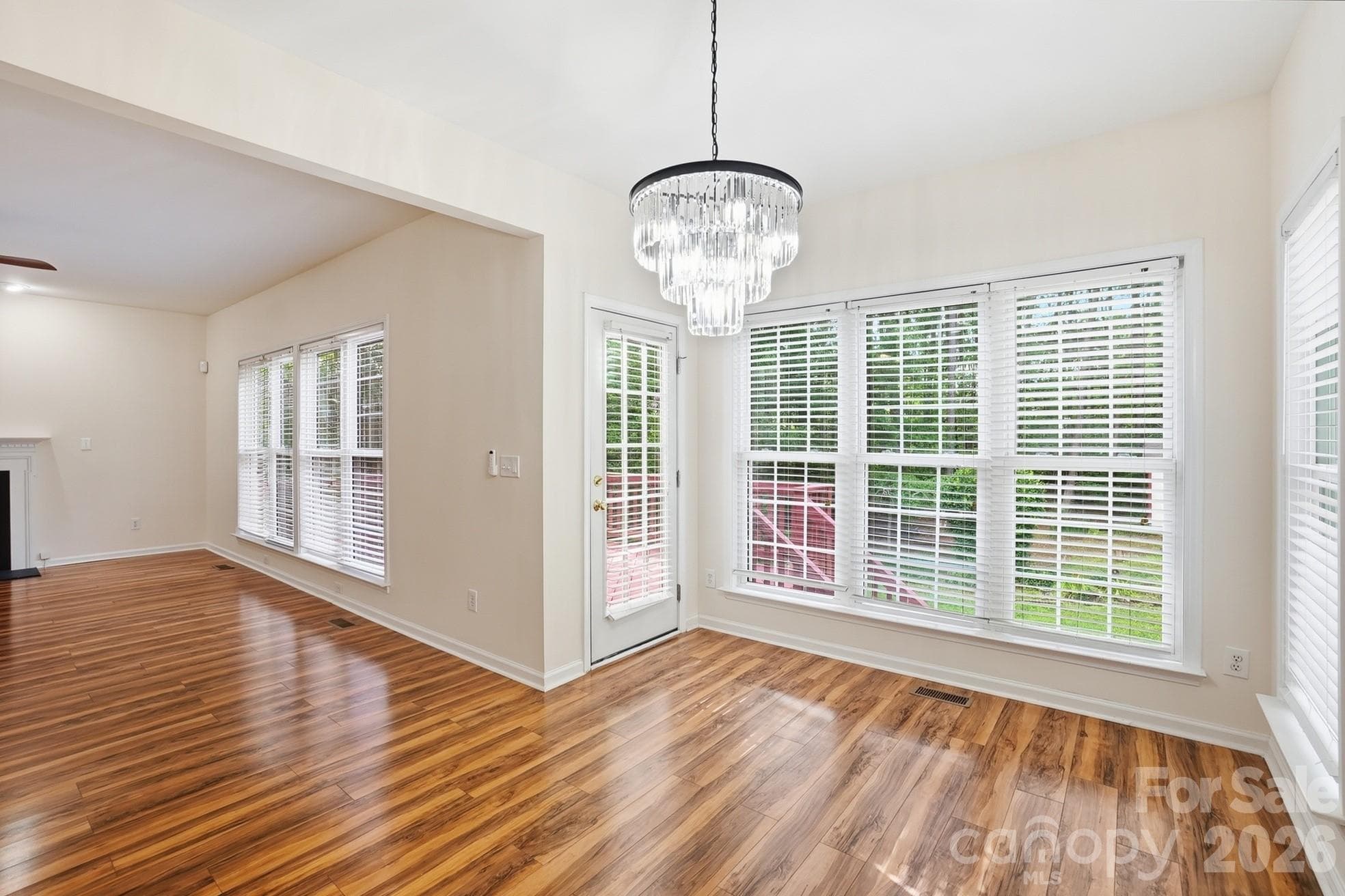 Single Family Residence at 2940 Shady Reach Lane, Charlotte, photo 12 of 48