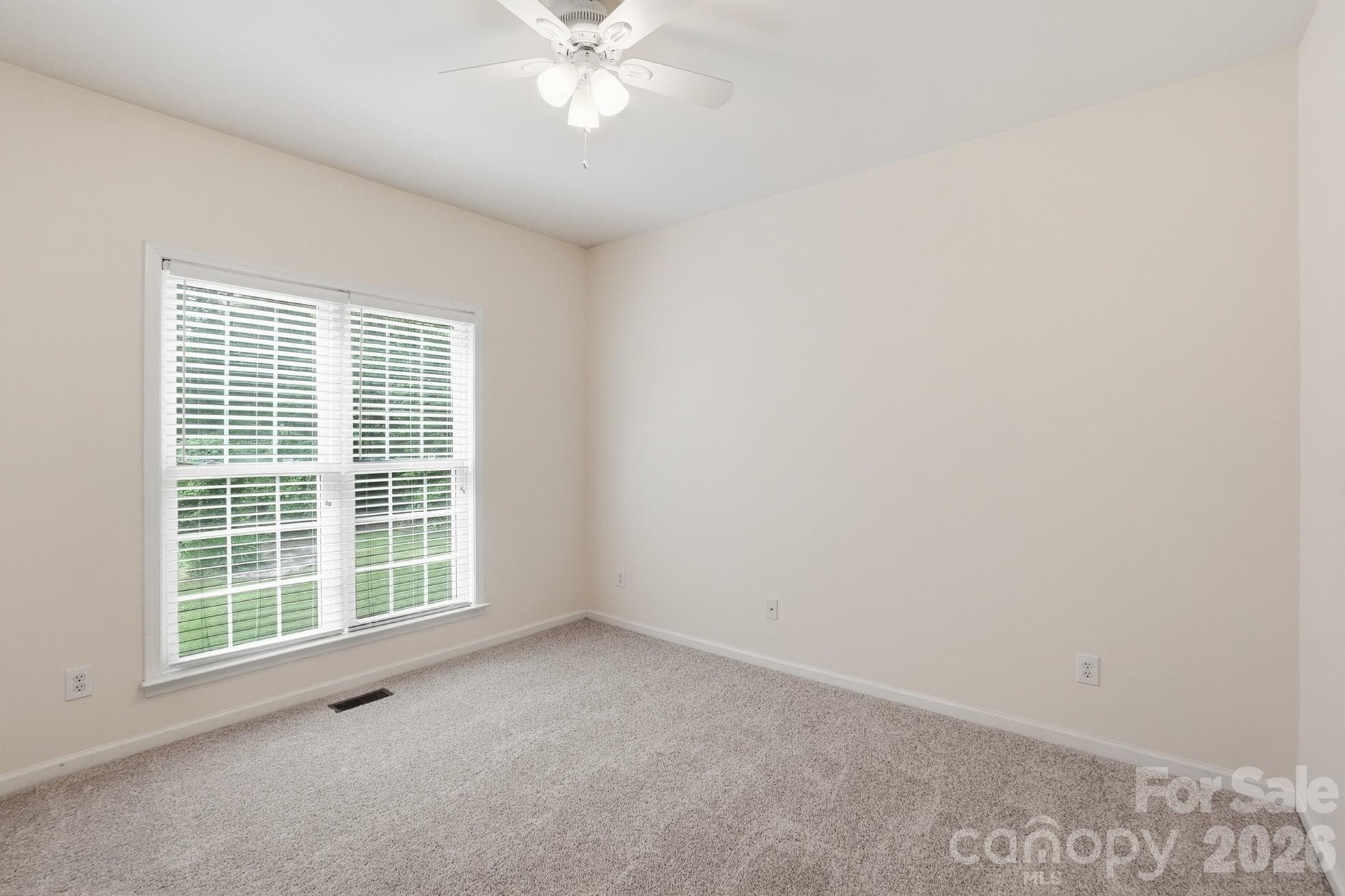 Single Family Residence at 2940 Shady Reach Lane, Charlotte, photo 19 of 48