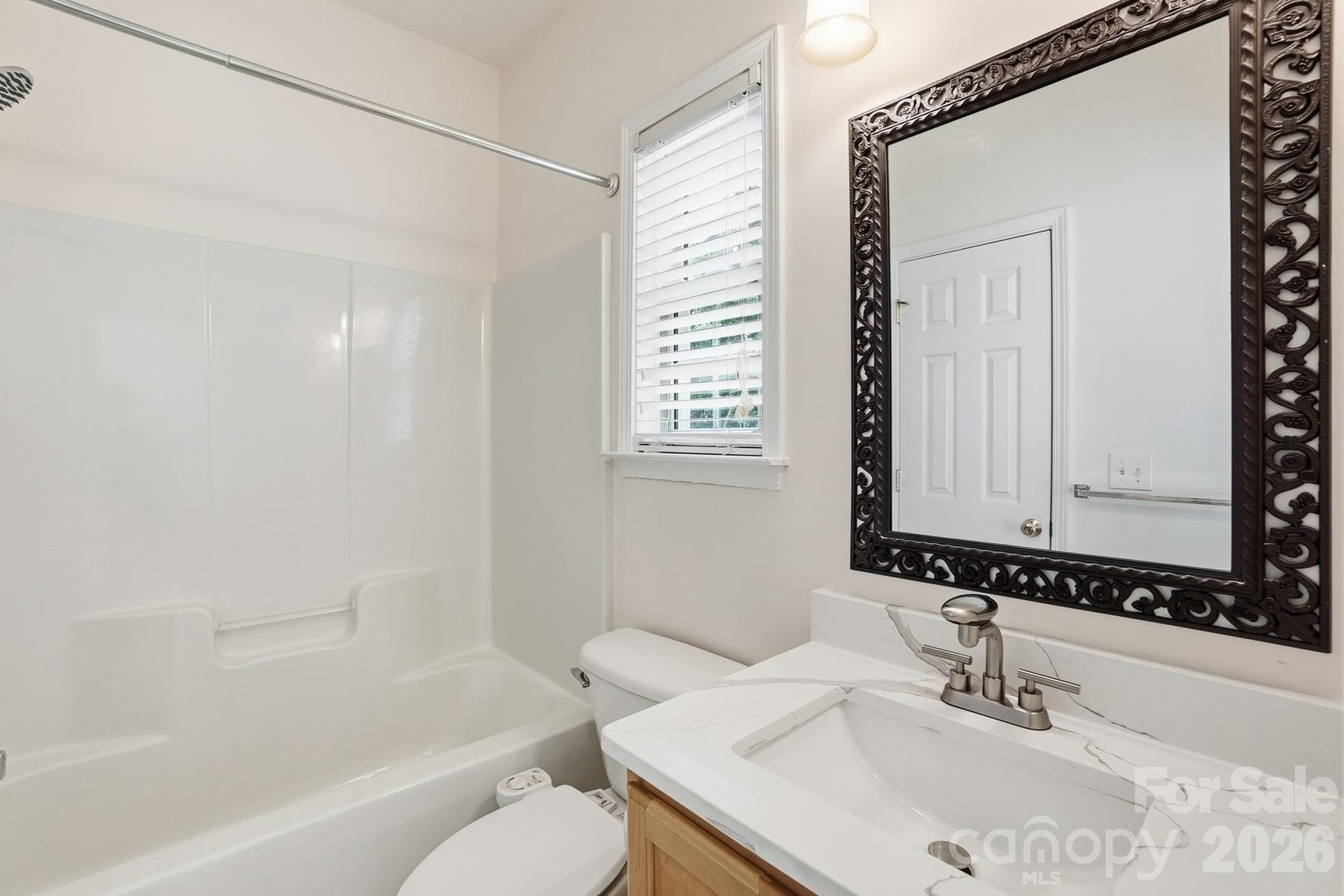Single Family Residence at 2940 Shady Reach Lane, Charlotte, photo 20 of 48
