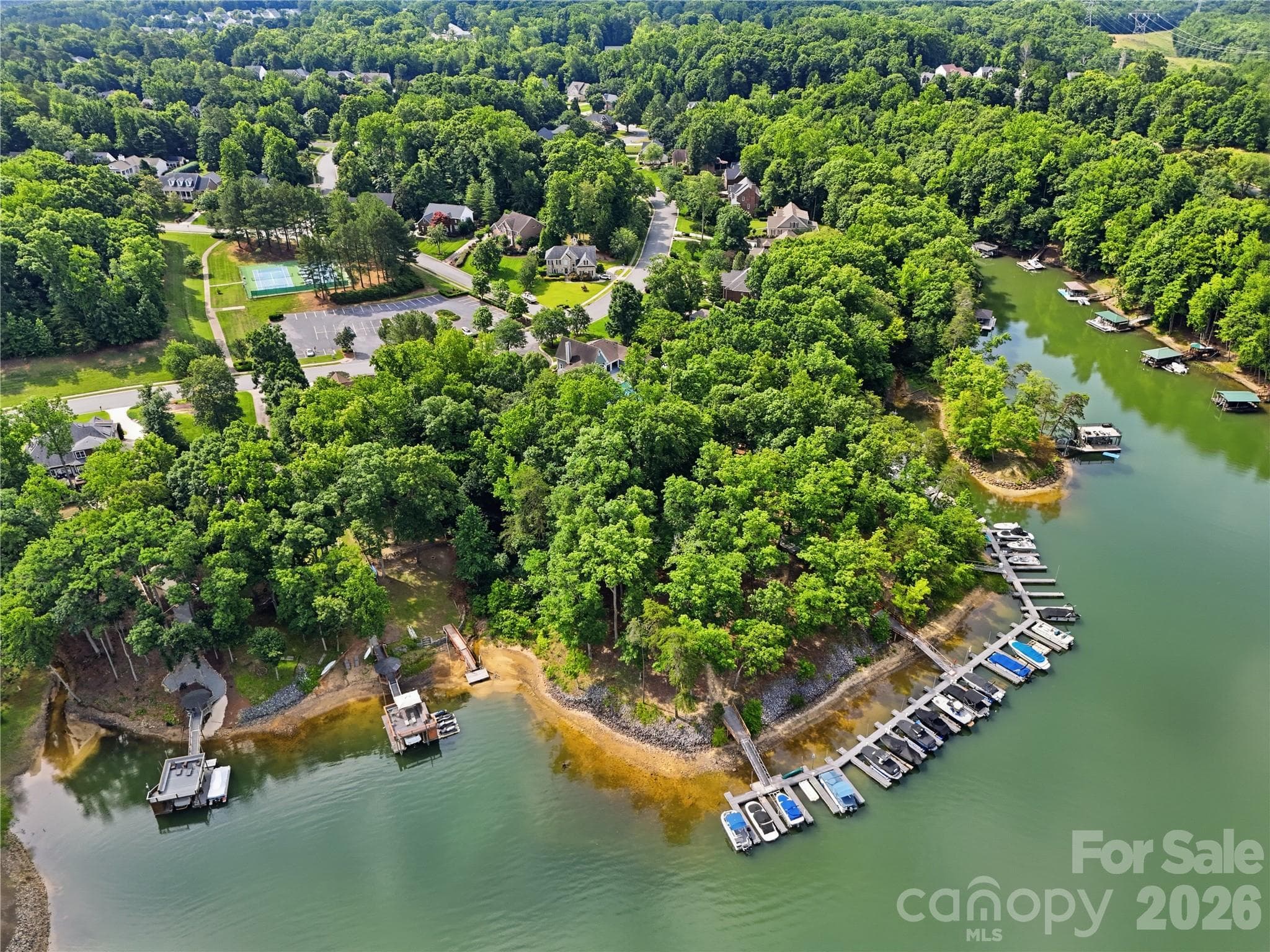 Single Family Residence at 2940 Shady Reach Lane, Charlotte, photo 41 of 48