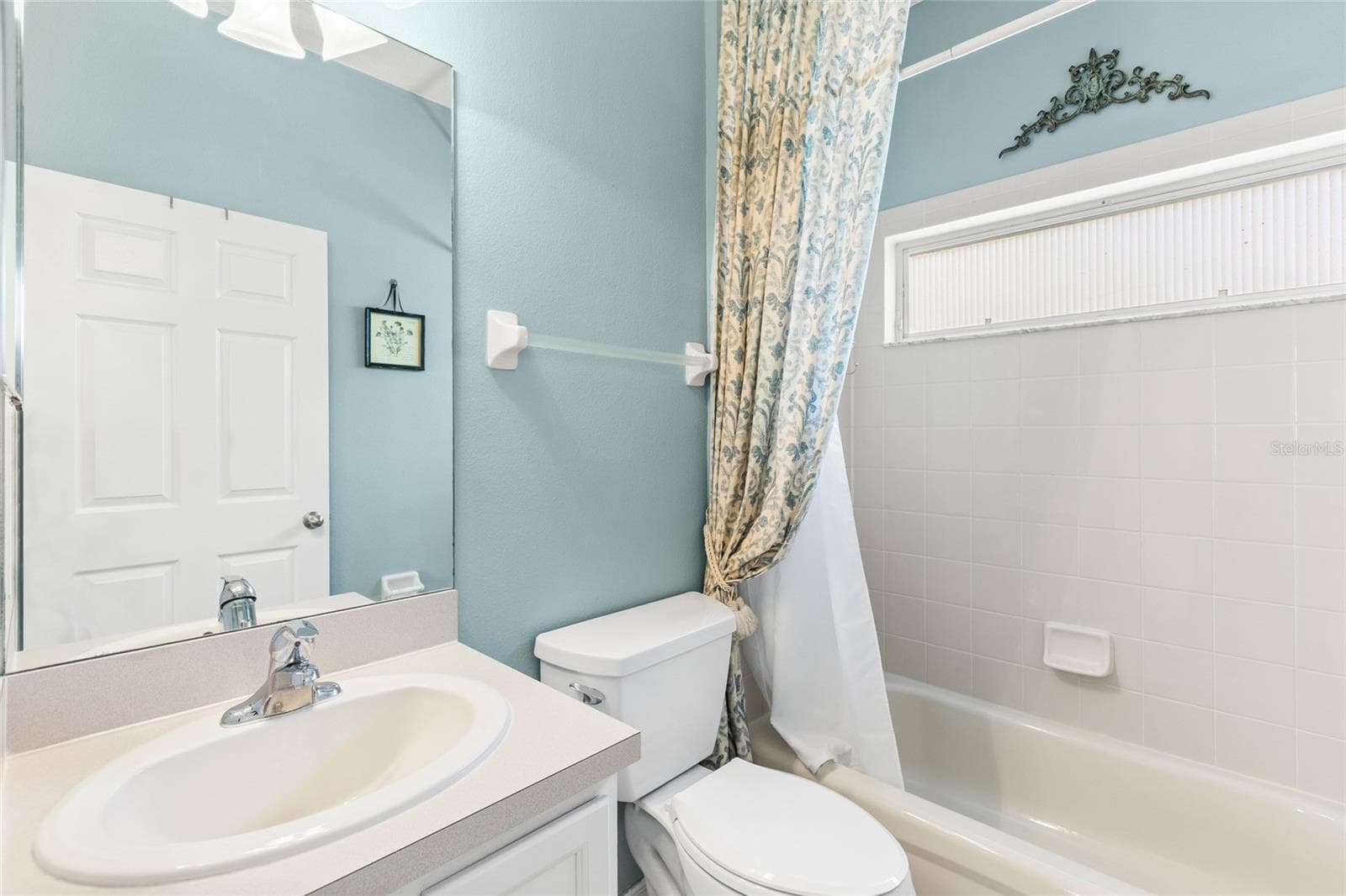 Single Family Residence at 19218 SEA MIST LN, LUTZ, photo 27 of 63