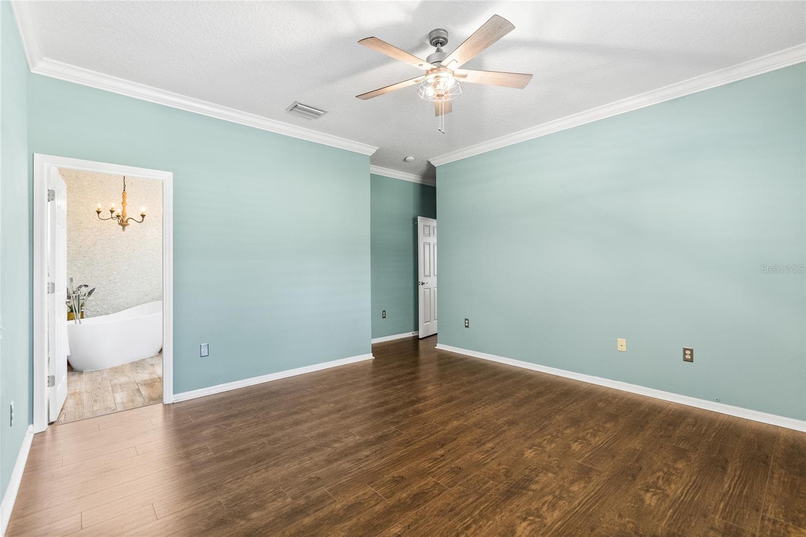 Single Family Residence at 19218 SEA MIST LN, LUTZ, photo 36 of 63