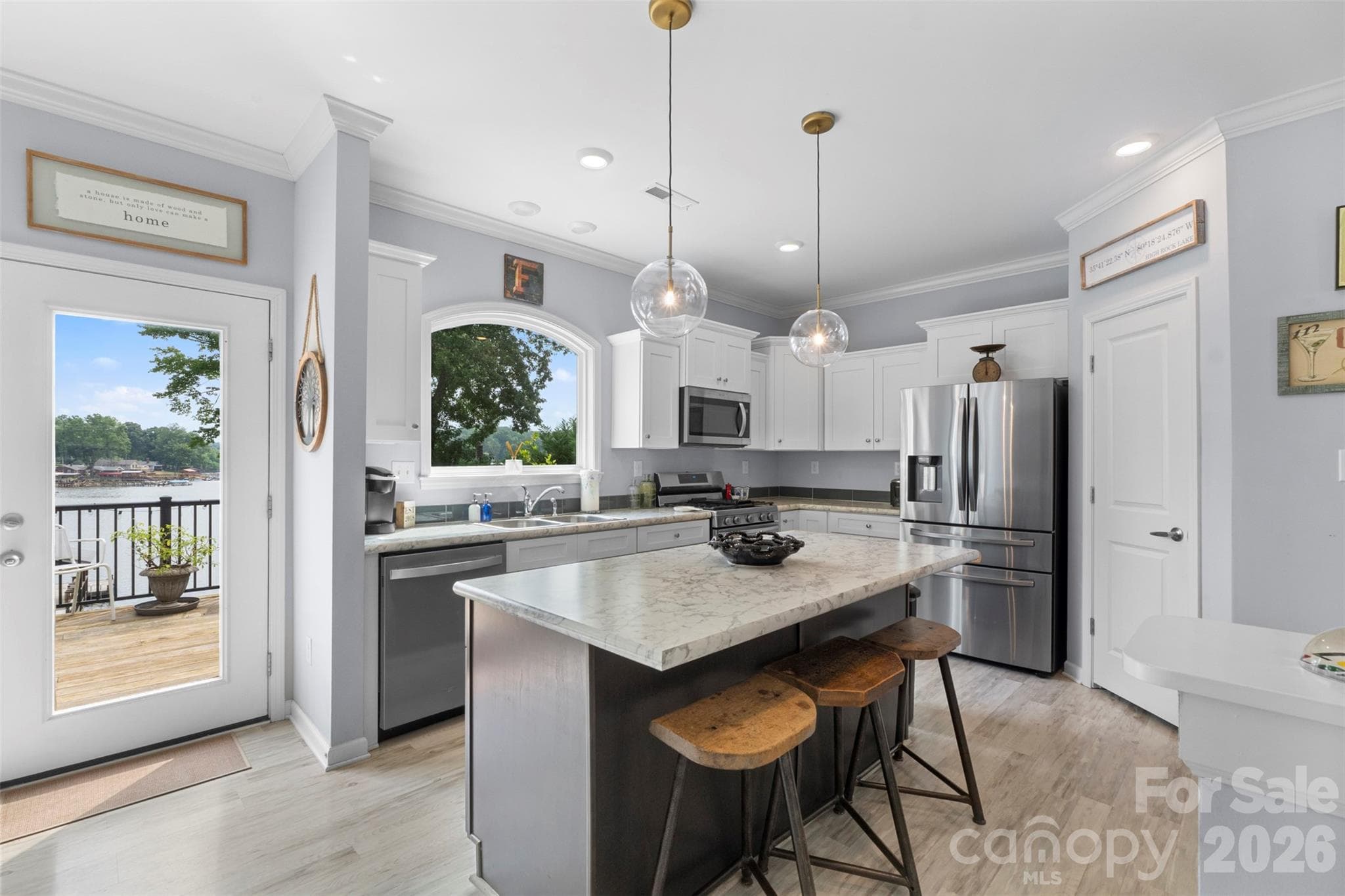 Single Family Residence at Lexington, photo 11 of 48