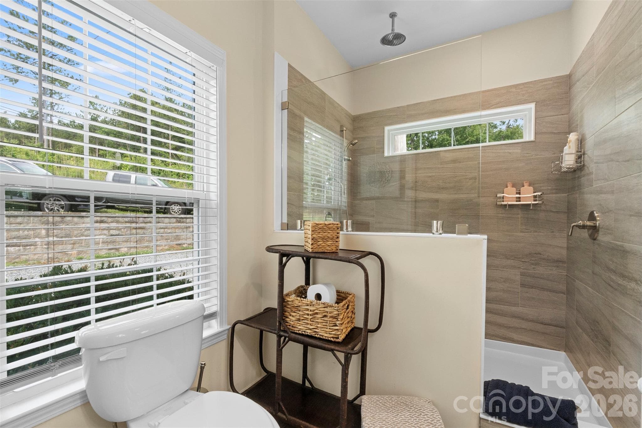 Single Family Residence at Lexington, photo 16 of 48