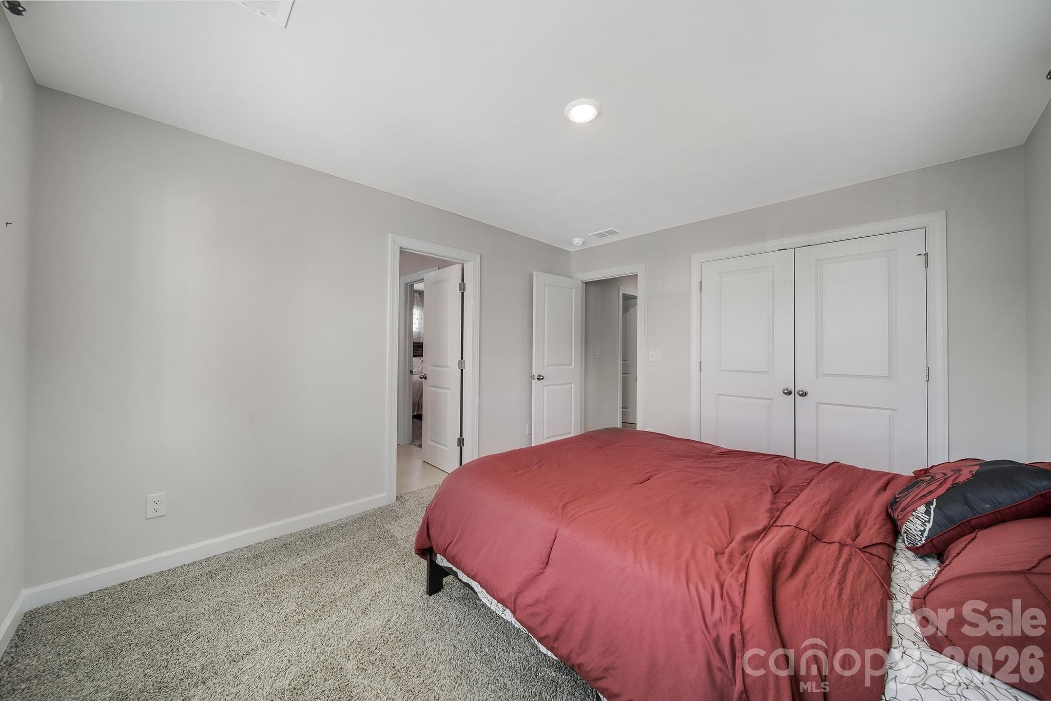 Single Family Residence at 660 Citriadora Street, Fort Mill, photo 24 of 35