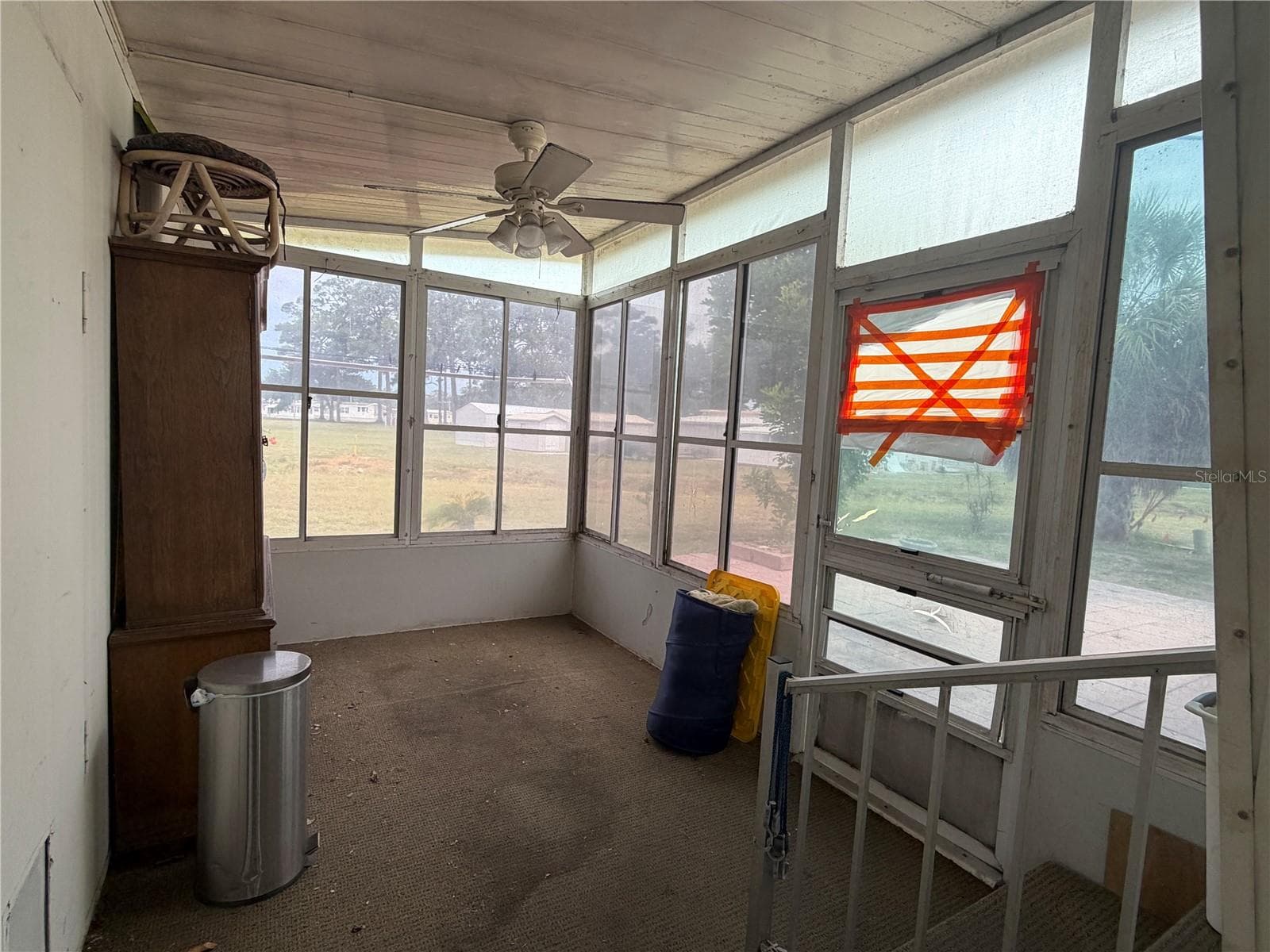 Mobile Home at 1717 PALM SPRINGS ST, SARASOTA, photo 8 of 69
