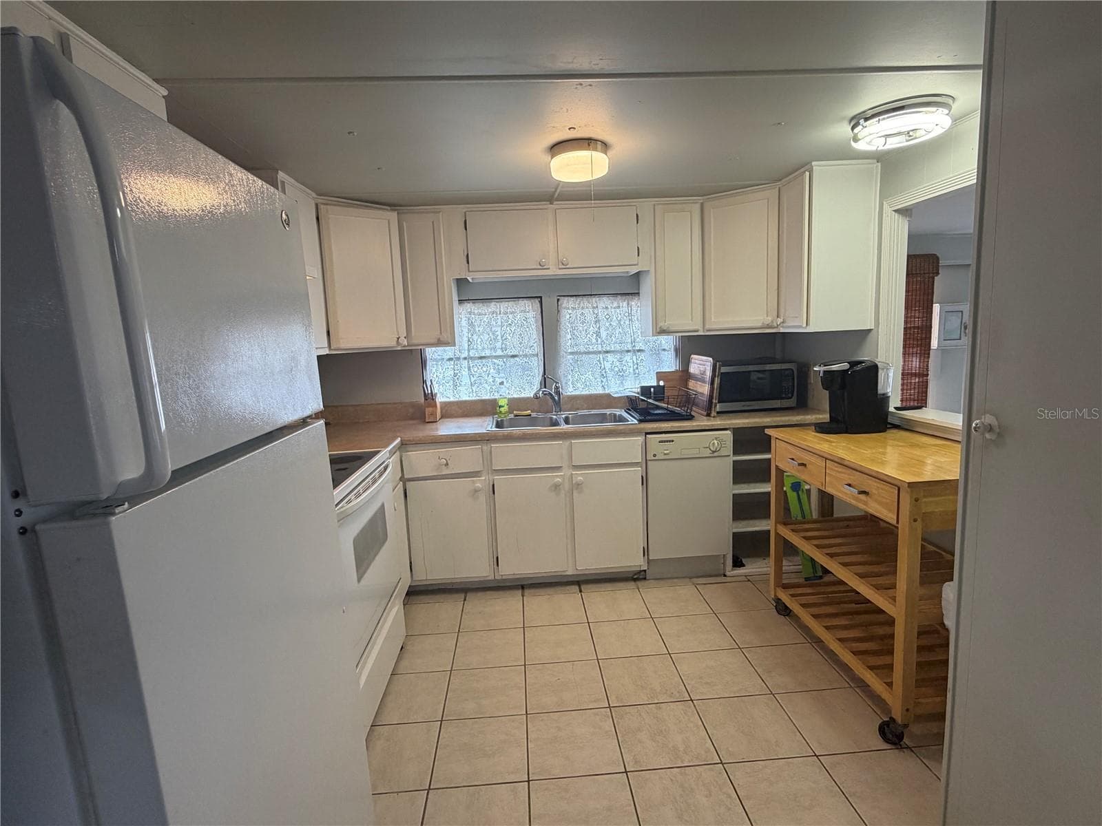 Mobile Home at 1717 PALM SPRINGS ST, SARASOTA, photo 13 of 69