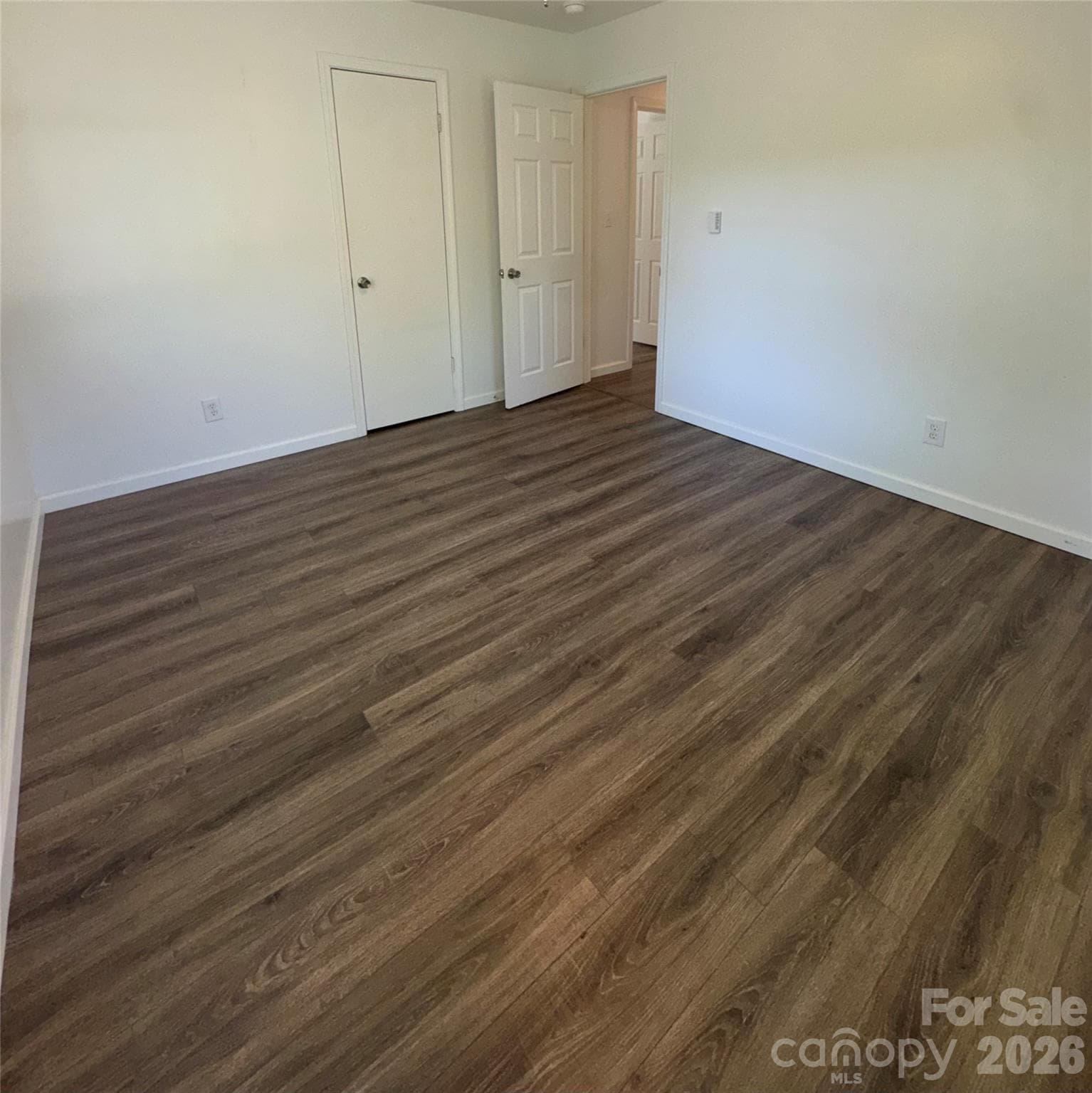 Single Family Residence at 84 E Hunt Drive, Nebo, photo 16 of 21