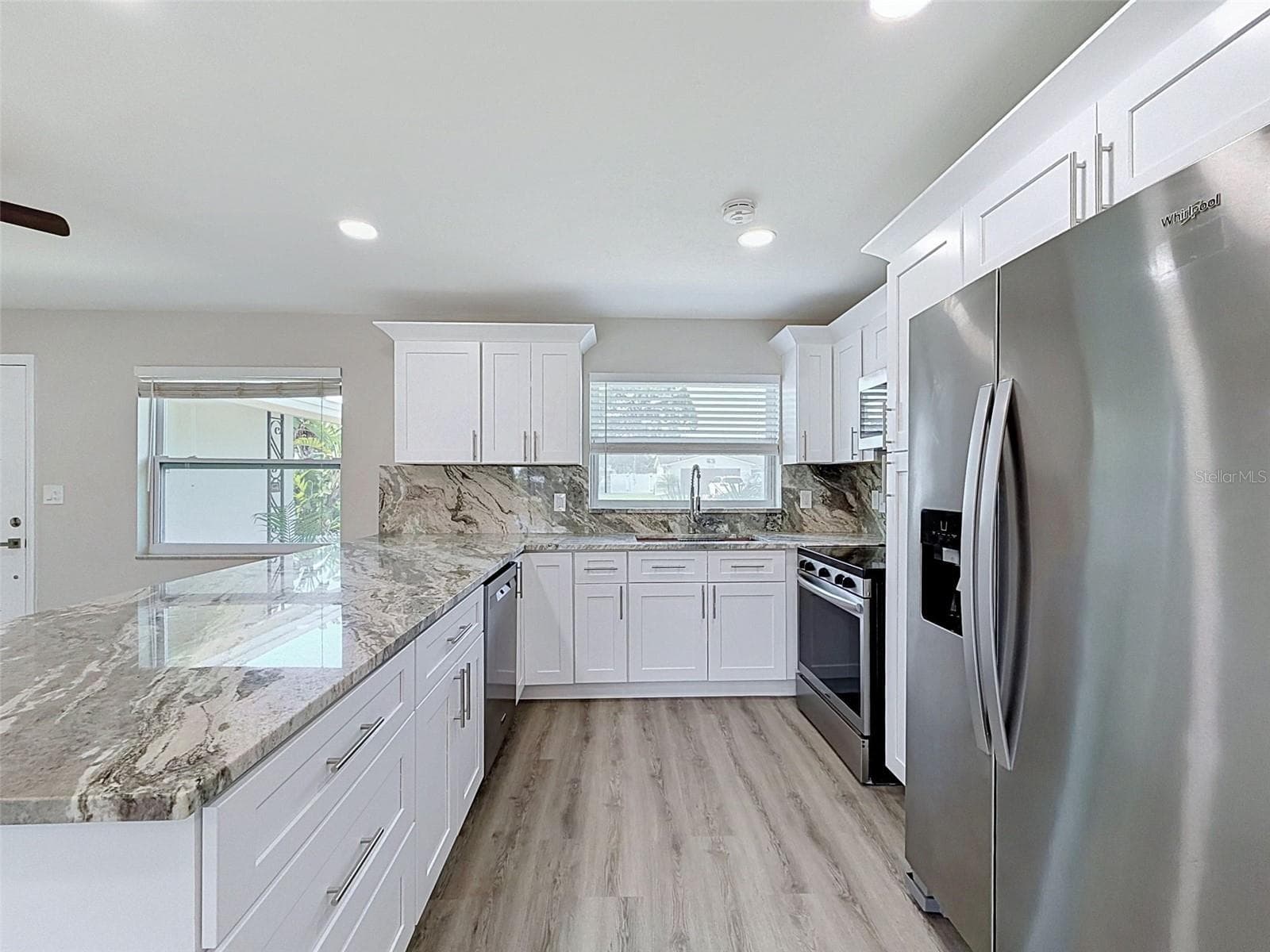 Single Family Residence at 307 87TH AVE NE, ST PETERSBURG, photo 7 of 28