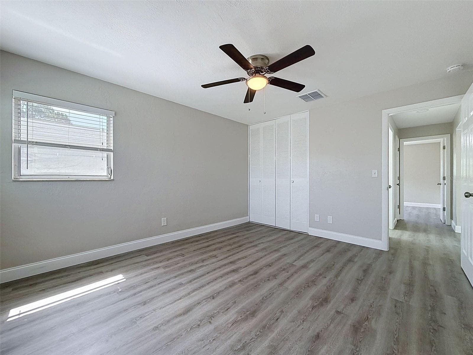 Single Family Residence at 307 87TH AVE NE, ST PETERSBURG, photo 16 of 28