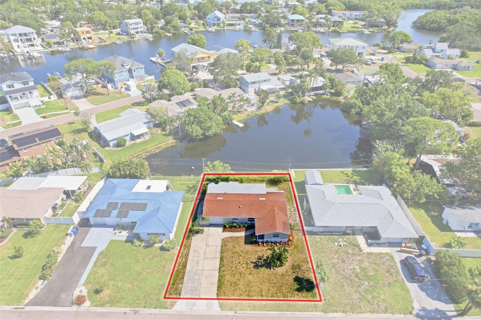 Single Family Residence at 307 87TH AVE NE, ST PETERSBURG, photo 25 of 28