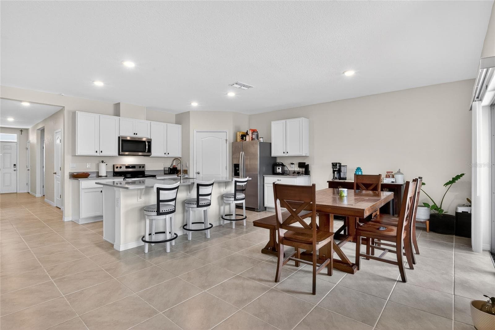 Single Family Residence at 4981 FOXGLOVE CIR, LAKELAND, photo 12 of 58