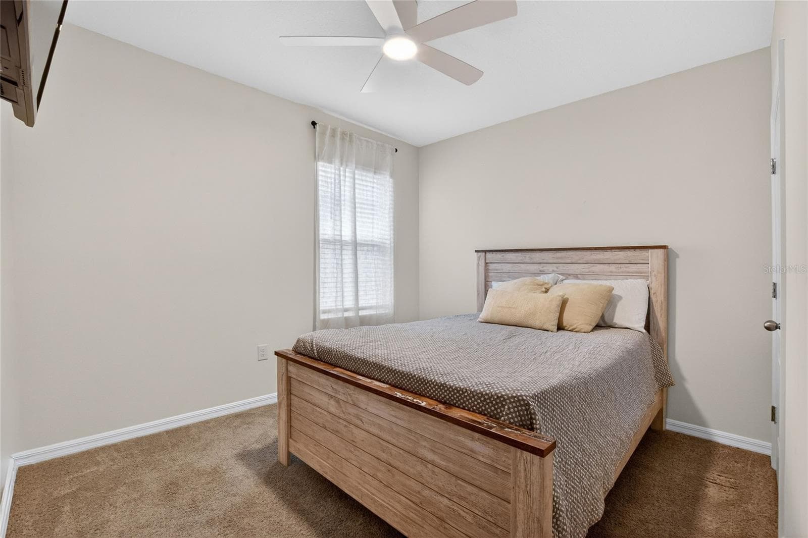 Single Family Residence at 4981 FOXGLOVE CIR, LAKELAND, photo 25 of 58