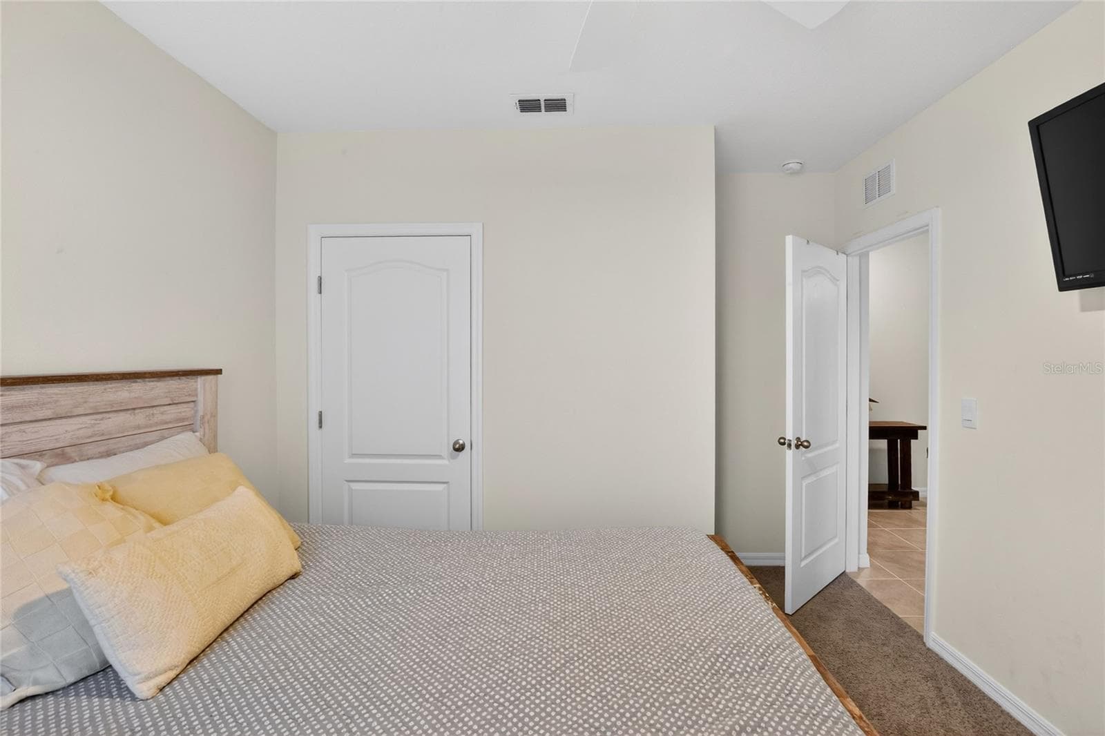 Single Family Residence at 4981 FOXGLOVE CIR, LAKELAND, photo 26 of 58